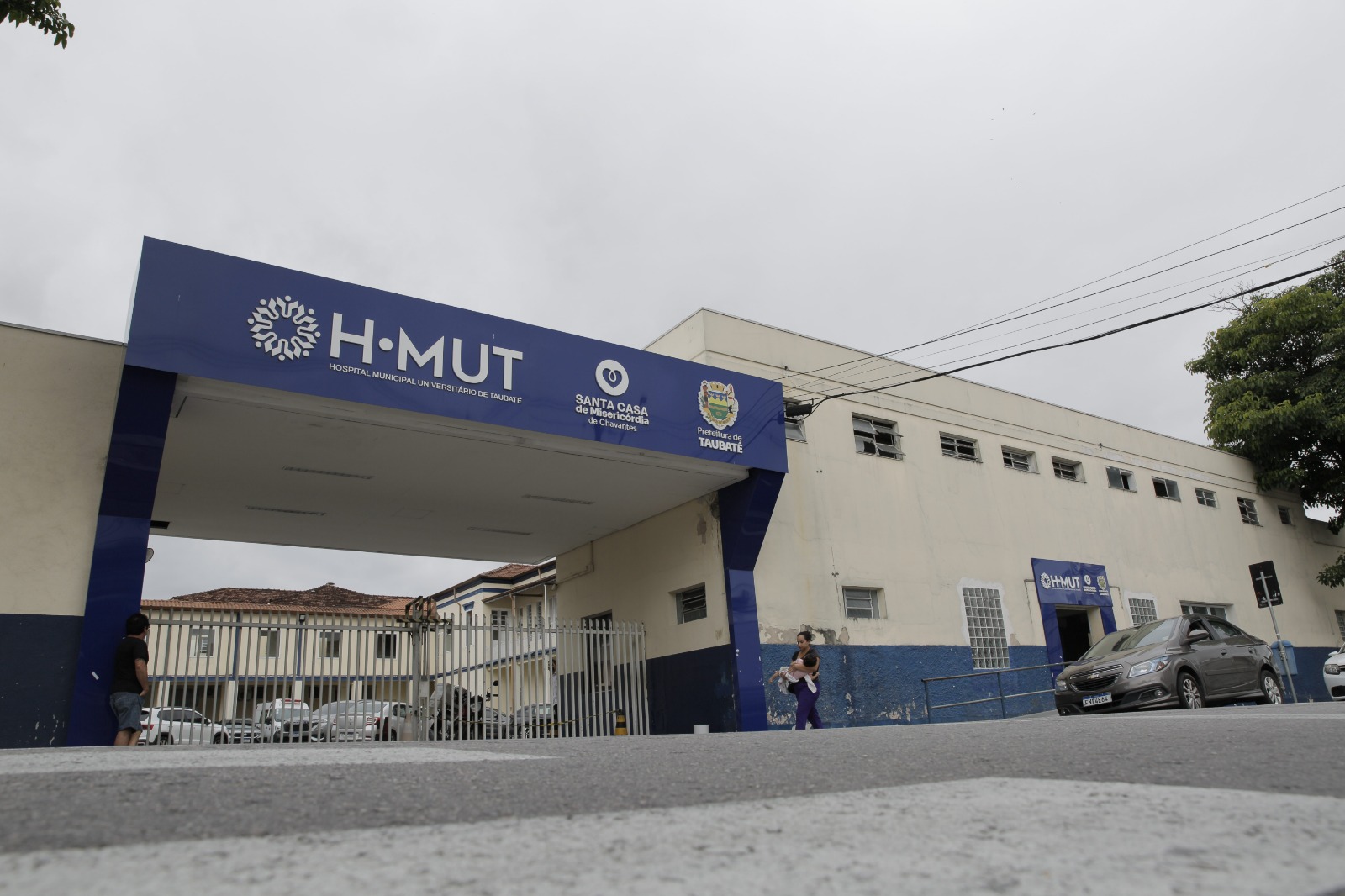 mutirão para reduzir fila de exames no HMUT