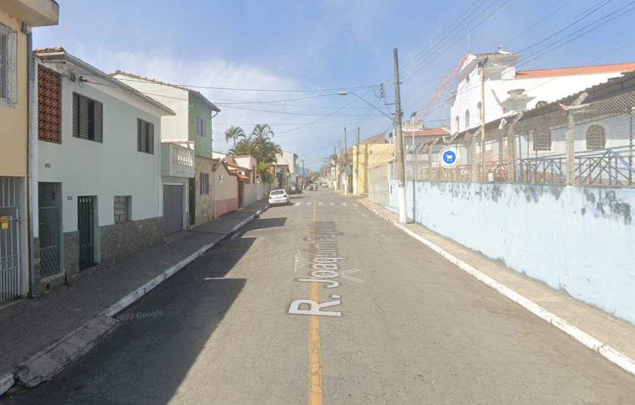 Adolescente morre alvejado por tiros dentro de bar em Guaratinguetá e homem fica ferido