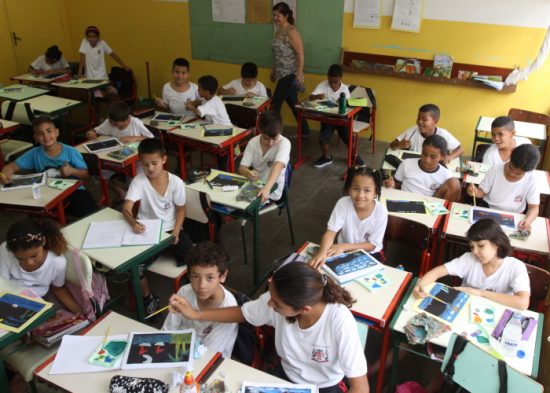 Retorno das aulas em Jacareí: Secretária de Educação detalha novidades, desafios e ampliação do ensino integral