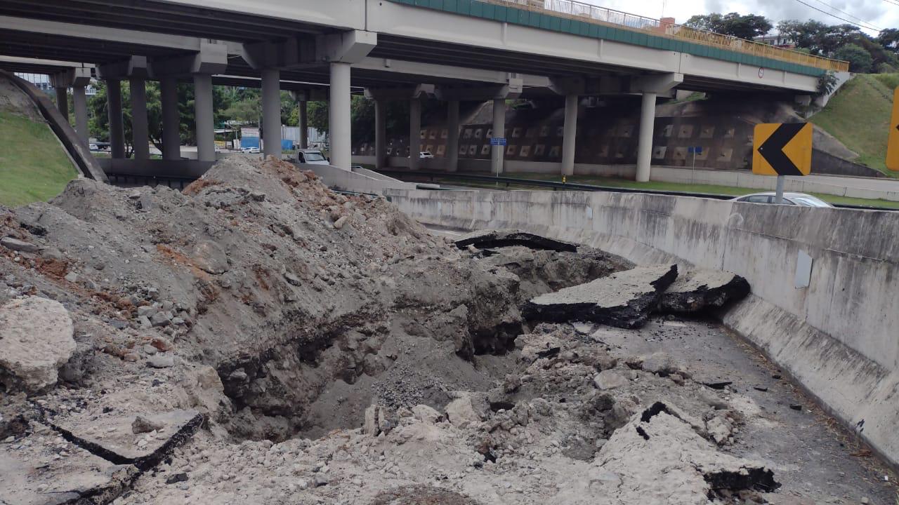 Avenida é interditada em São José dos Campos