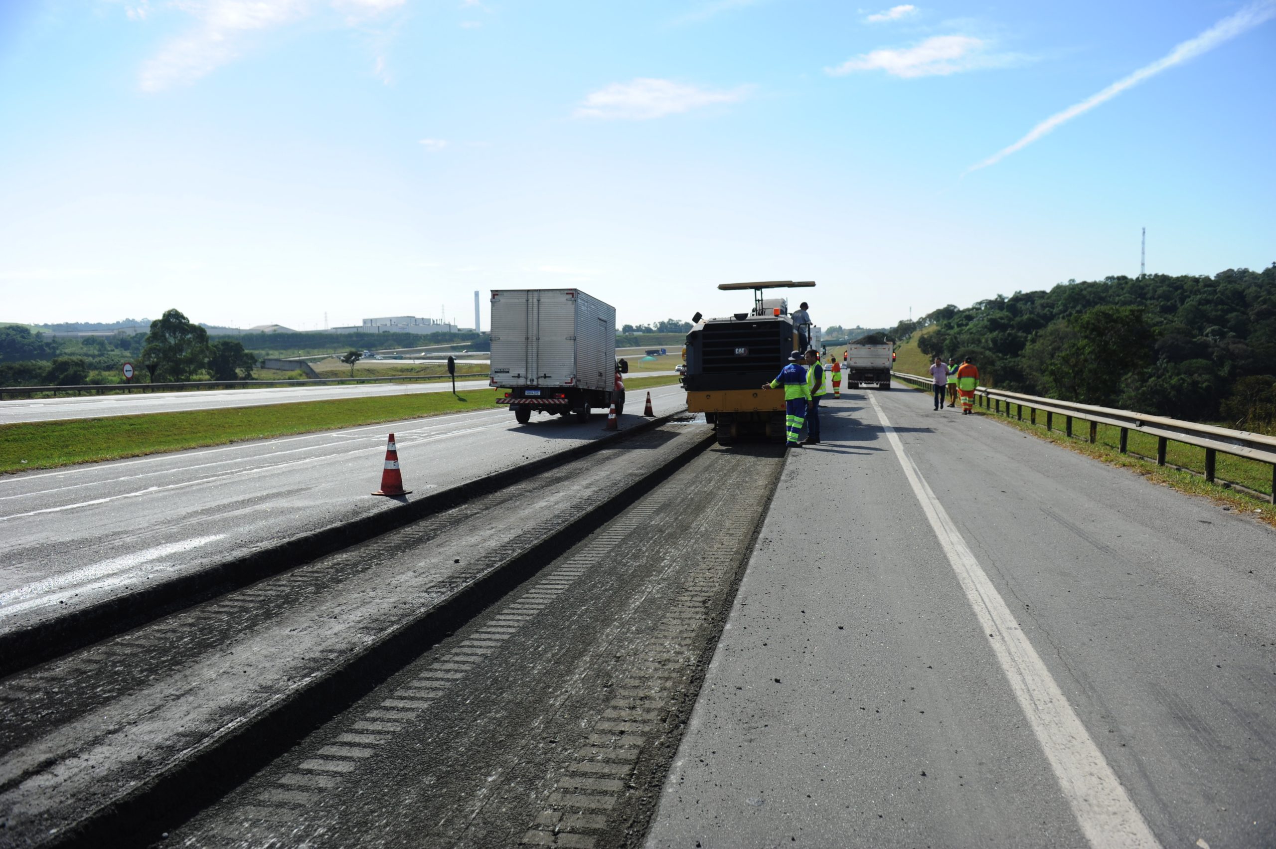 Obras de conservação podem impactar o trânsito no Corredor Ayrton Senna/Carvalho Pinto. Programe-se