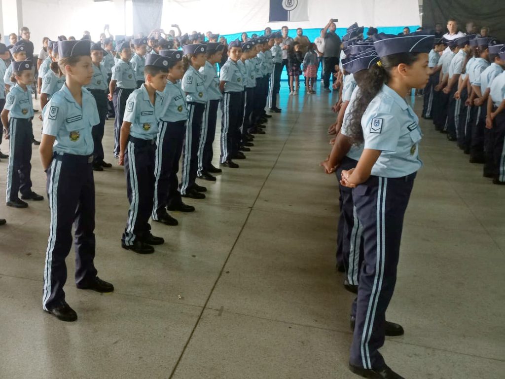modelo cívico-militar