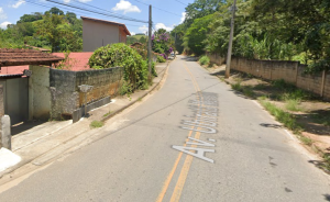 adolescente sem habilitação em São José dos Campos