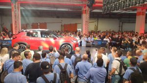 Novo carro produzido em Taubaté, Volkswagen Tera, será lançado oficialmente para o público dia 26 de maio 4 Novo carro produzido em Taubaté