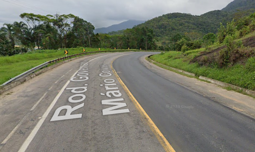 Ocupantes de motocicleta, casal de Ubatuba, morre em grave acidente na Rio-Santos 1 Ocupantes de motocicleta
