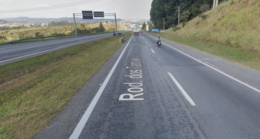 Acidente na Tamoios em São José dos Campos