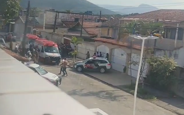Família de São José dos Campos: Homem invade casa, mata ex-cunhada e duas crianças, tenta assassinar sobrinho e estupra ex-companheira no Litoral de SP 2 Família de São José dos Campos
