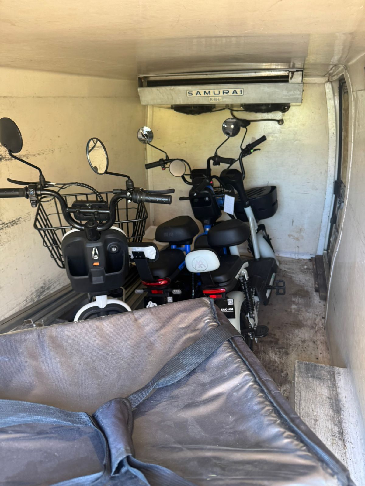 Parceria entre forças de segurança recupera em São José dos Campos motos elétricas furtadas de loja em Jacareí