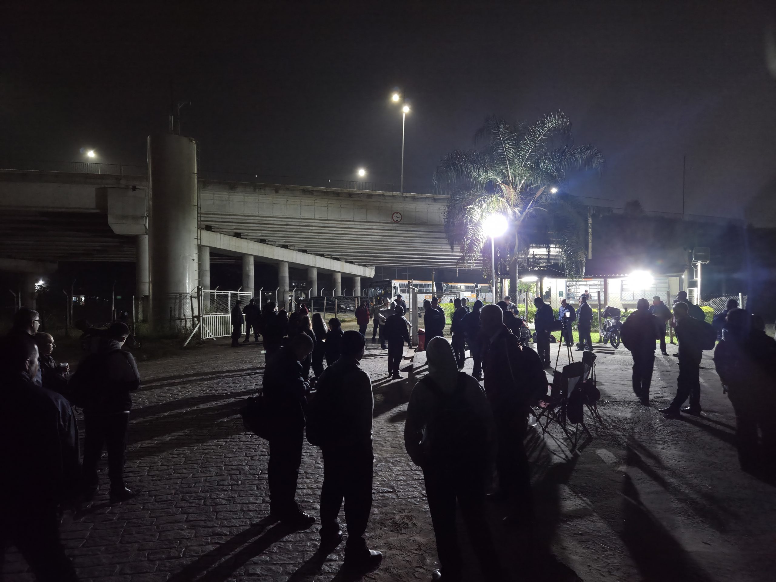 Ônibus atrasam saída em São José dos Campos e Jacareí