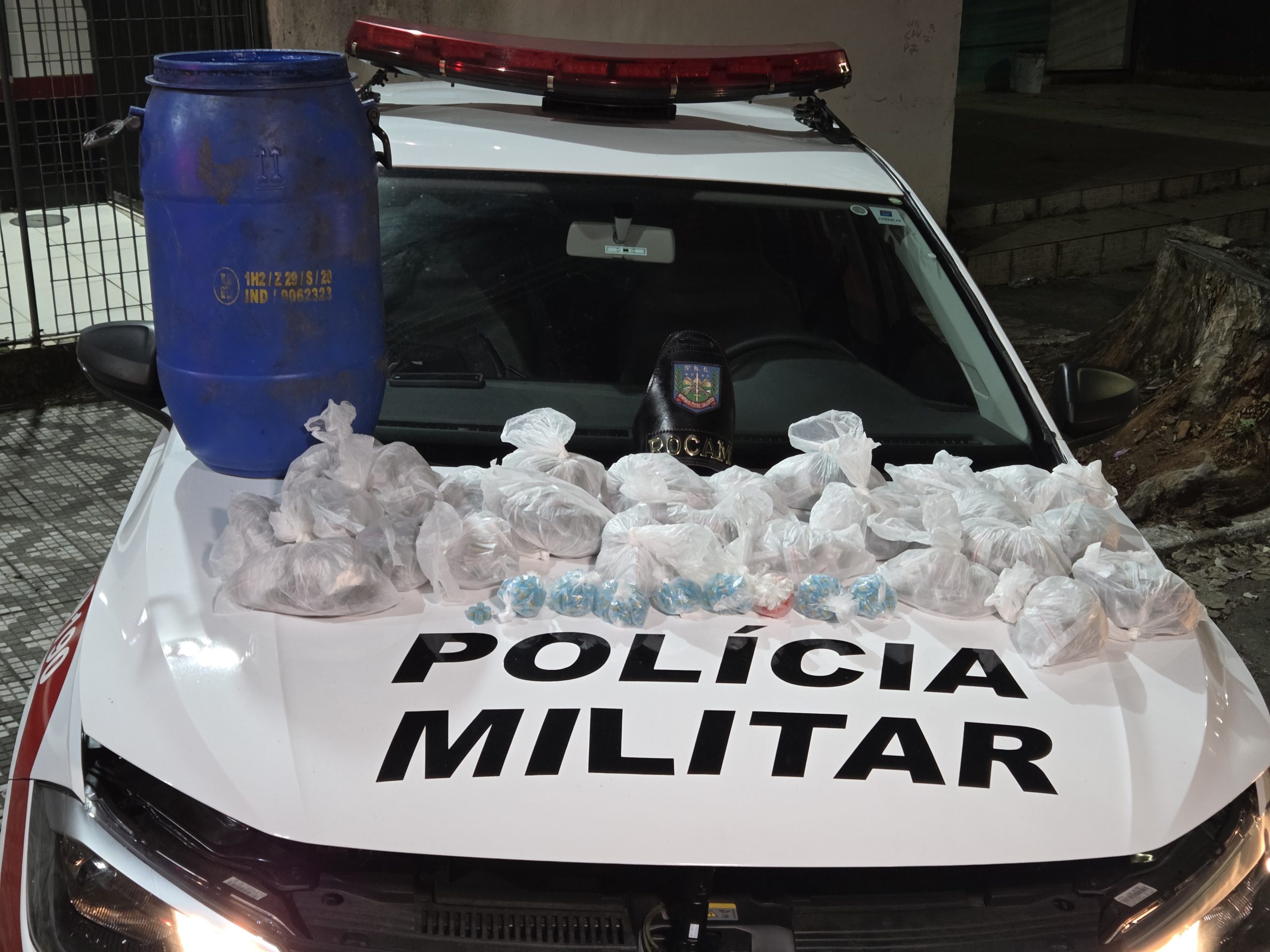 Polícia Militar faz grande apreensão de drogas em Taubaté
