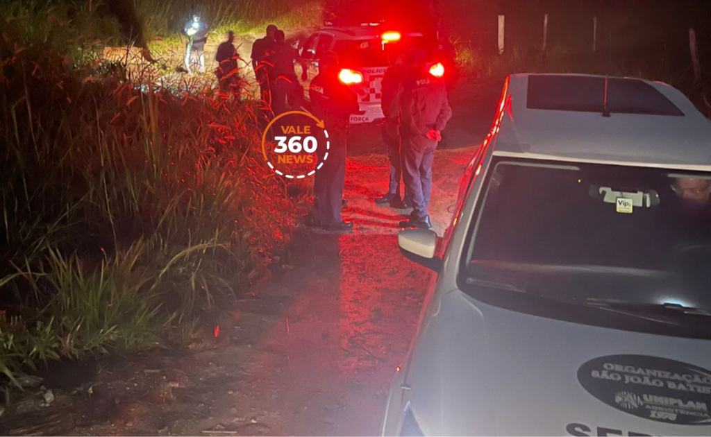 motociclista não obedece ordem de parada