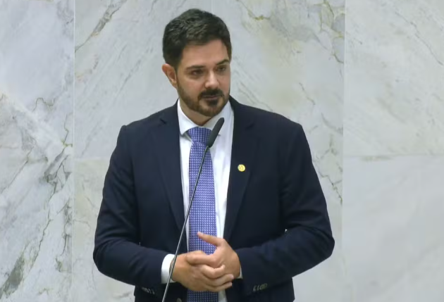 Ortiz Júnior é reconduzido ao cargo de Deputado pelo TSE