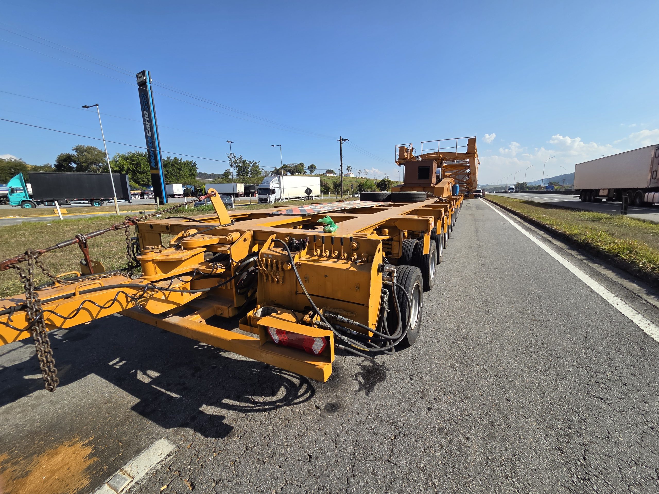 mega carga com transformador de 845 toneladas chega a Roseira