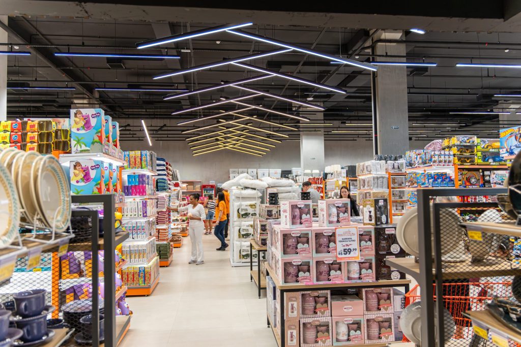 Estrela do Lar inaugura megaloja em São José dos Campos e gera 100 empregos. Saiba como concorrer a uma vaga 2 Estrela do Lar