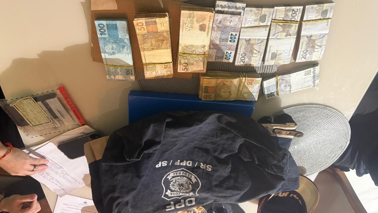Operação da PF em Cruzeiro
