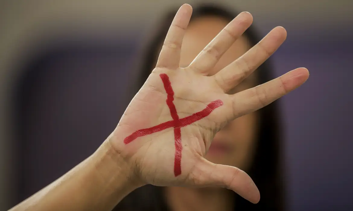 violência doméstica em cidades diferentes do Vale do Paraíba