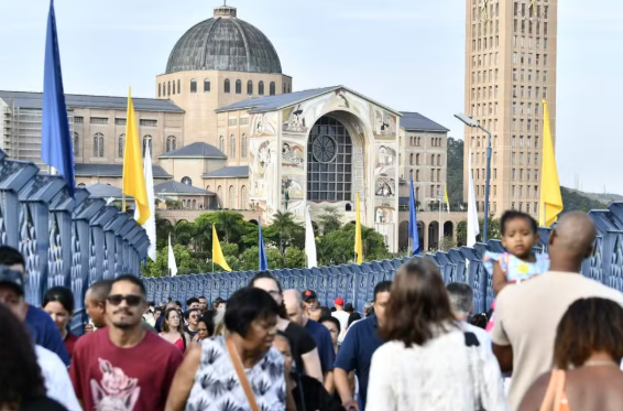 Aparecida quer cobrar taxa de turismo. Entenda