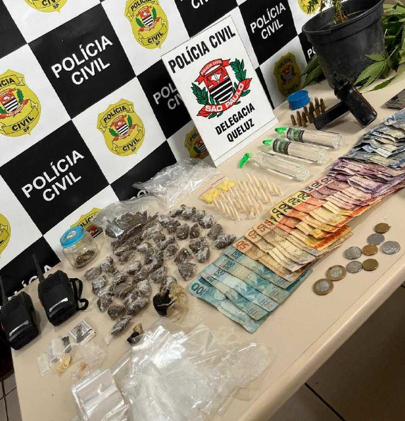 Polícia Civil prende sete suspeitos de vários crimes, sendo três mulheres e quatro homens, no Vale do Paraíba