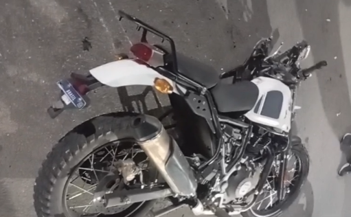 furto de moto e batida em poste em São José dos Campos