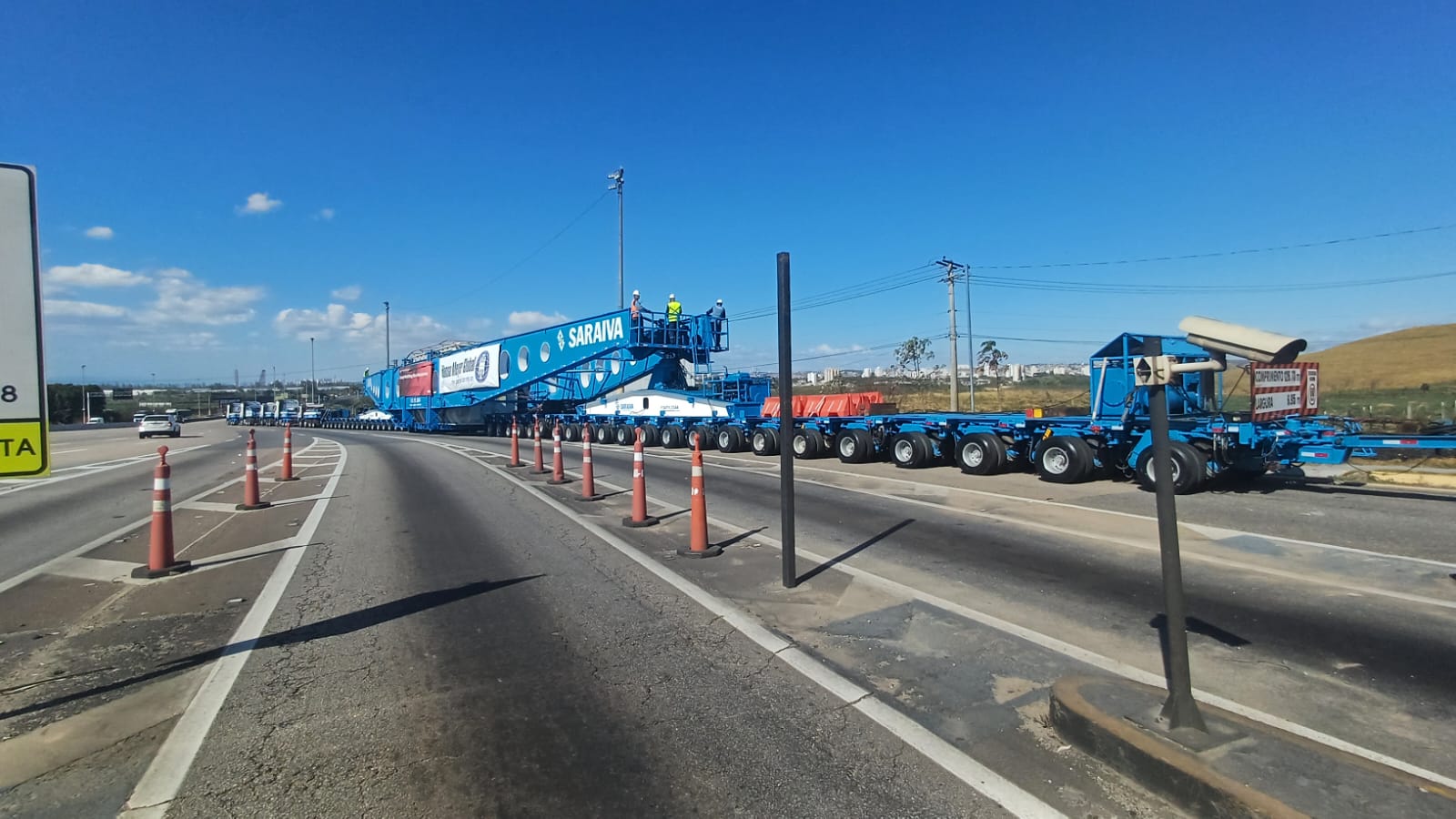 Megacarreta chega a última parada no Vale do Paraíba