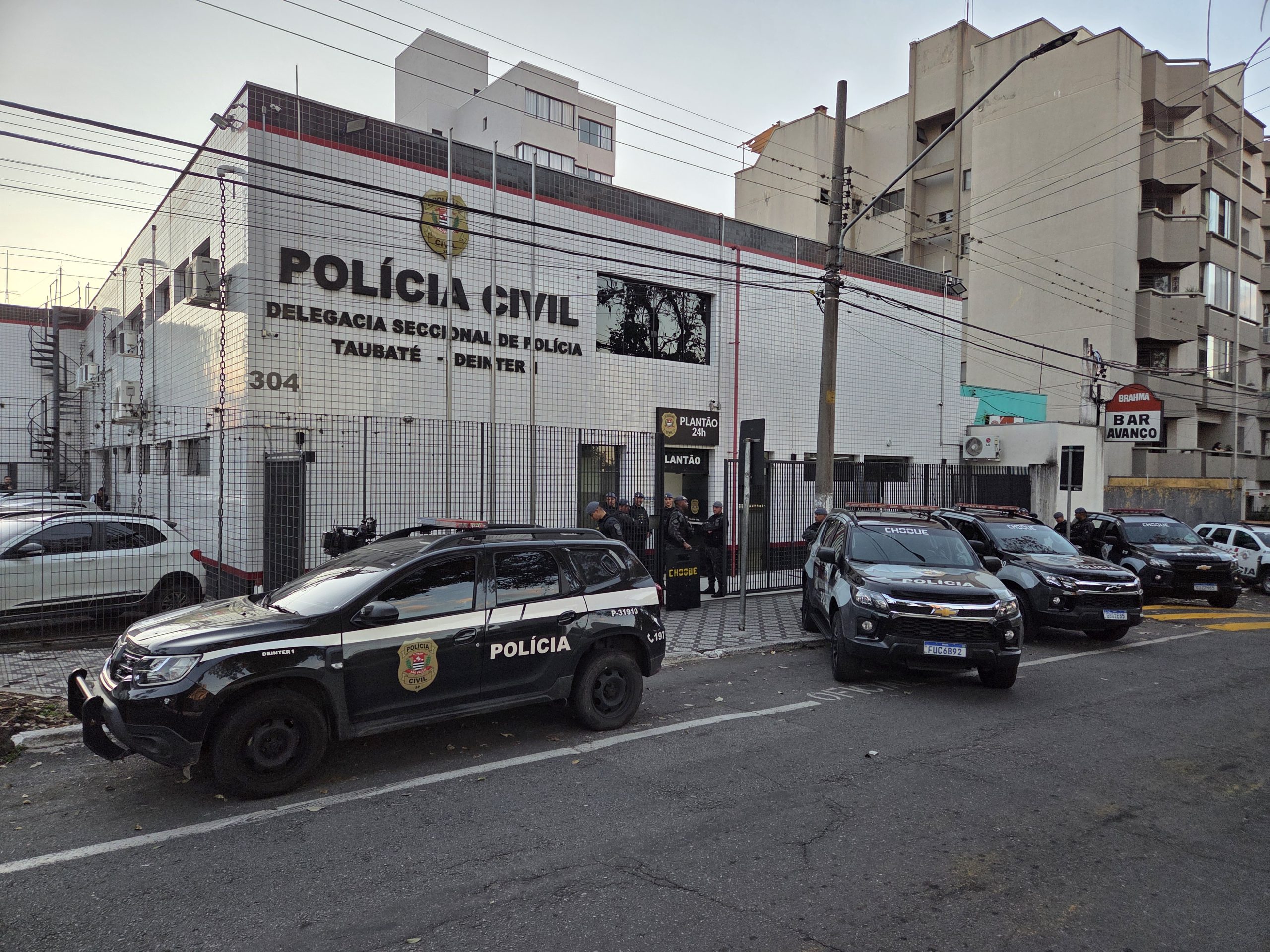 Homem é preso por tentativa de feminicídio em Taubaté