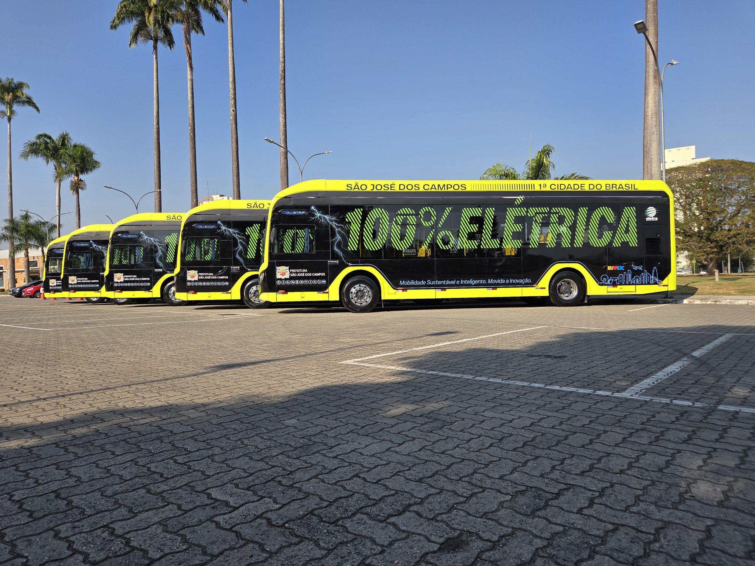 Novos ônibus elétricos chegam a São José dos Campos