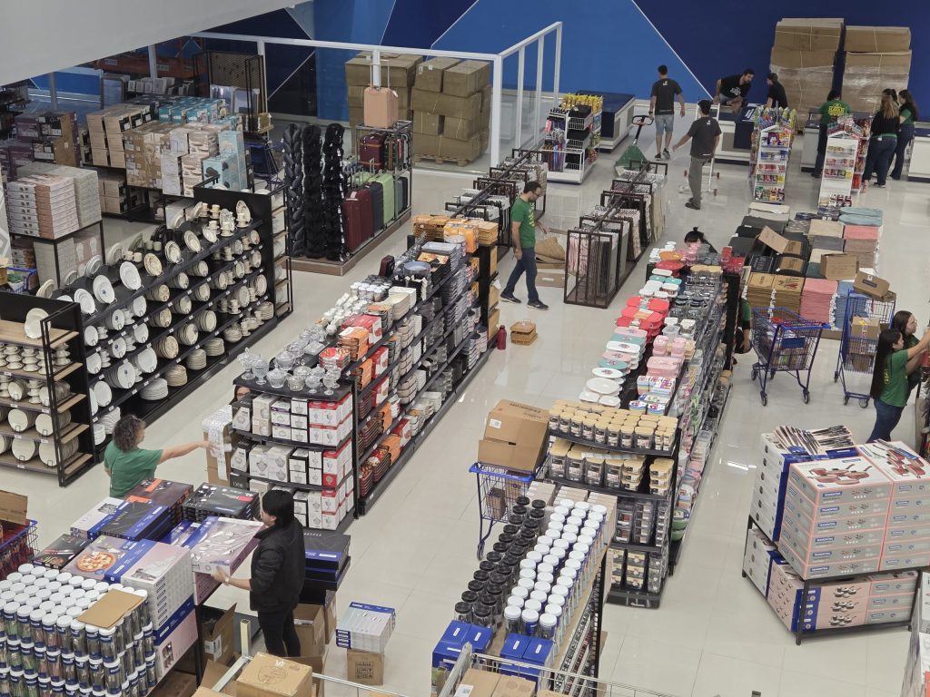 Havan inaugura 2ª megaloja em Taubaté