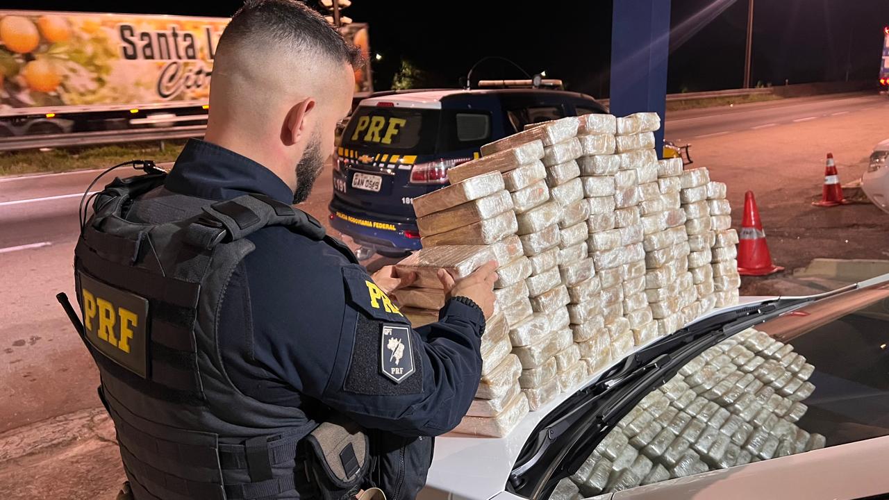 tijolos de cocaína