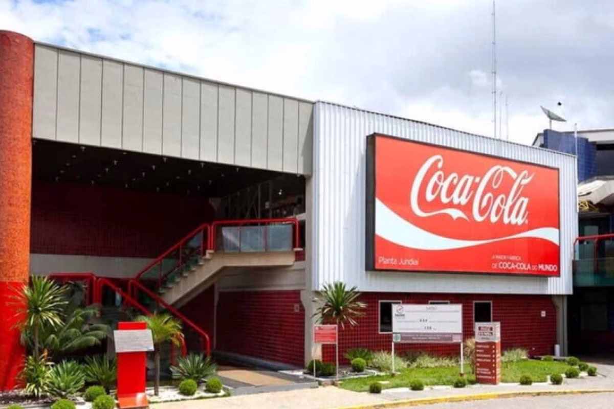Nova fábrica da Coca-Cola deve ser em Lorena. Investimentos serão de R$ 1 bilhão