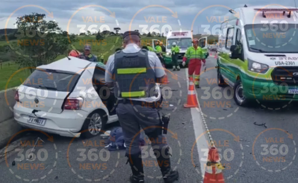 Bombeiro e esposa que morreram em acidente na Carvalho Pinto em São José dos Campos serão enterrados em Sorocaba 3 Acidente deixa uma vítima fatal na Carvalho Pinto em São José dos Campos
