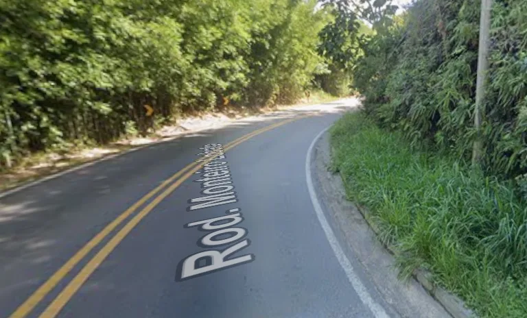 Colisão na SP-50 em São José dos Campos deixa duas pessoas feridas e mobiliza helicóptero Águia