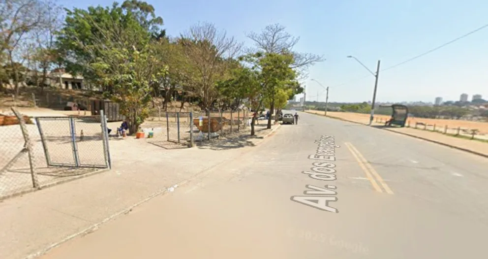 Homem é espancado por populares e atacado por pitbull após suspeita de furto em São José dos Campos