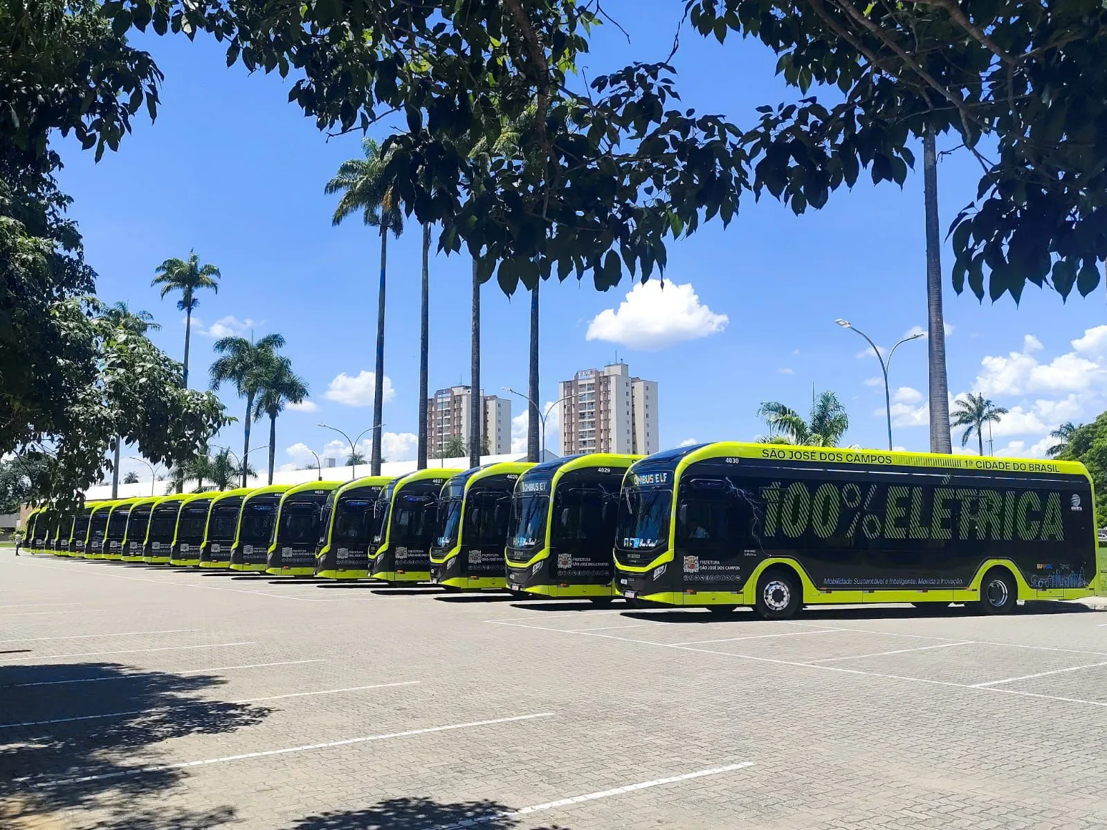 ônibus elétricos chegam a São José