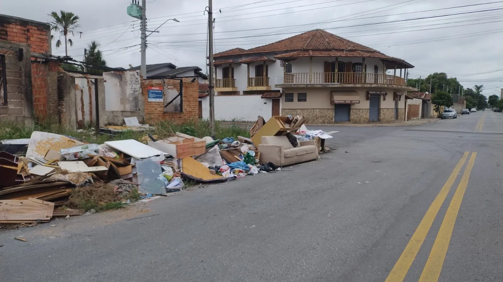 Grupos nas redes sociais bombam ao convocar a população para protesto contra aumento do IPTU e taxa do lixo em Pinda