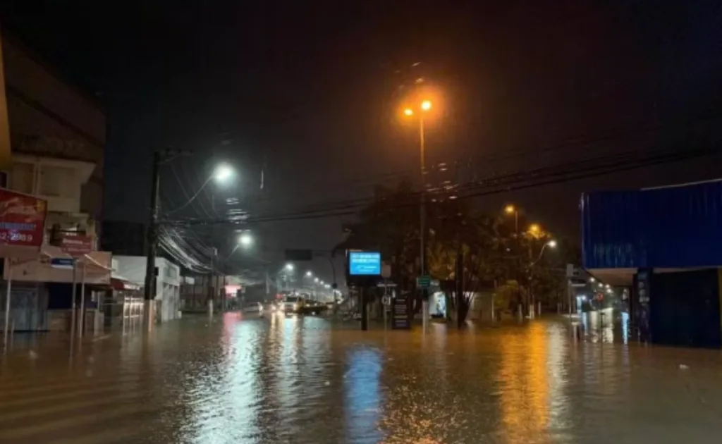 Chuva persistente em Ubatuba