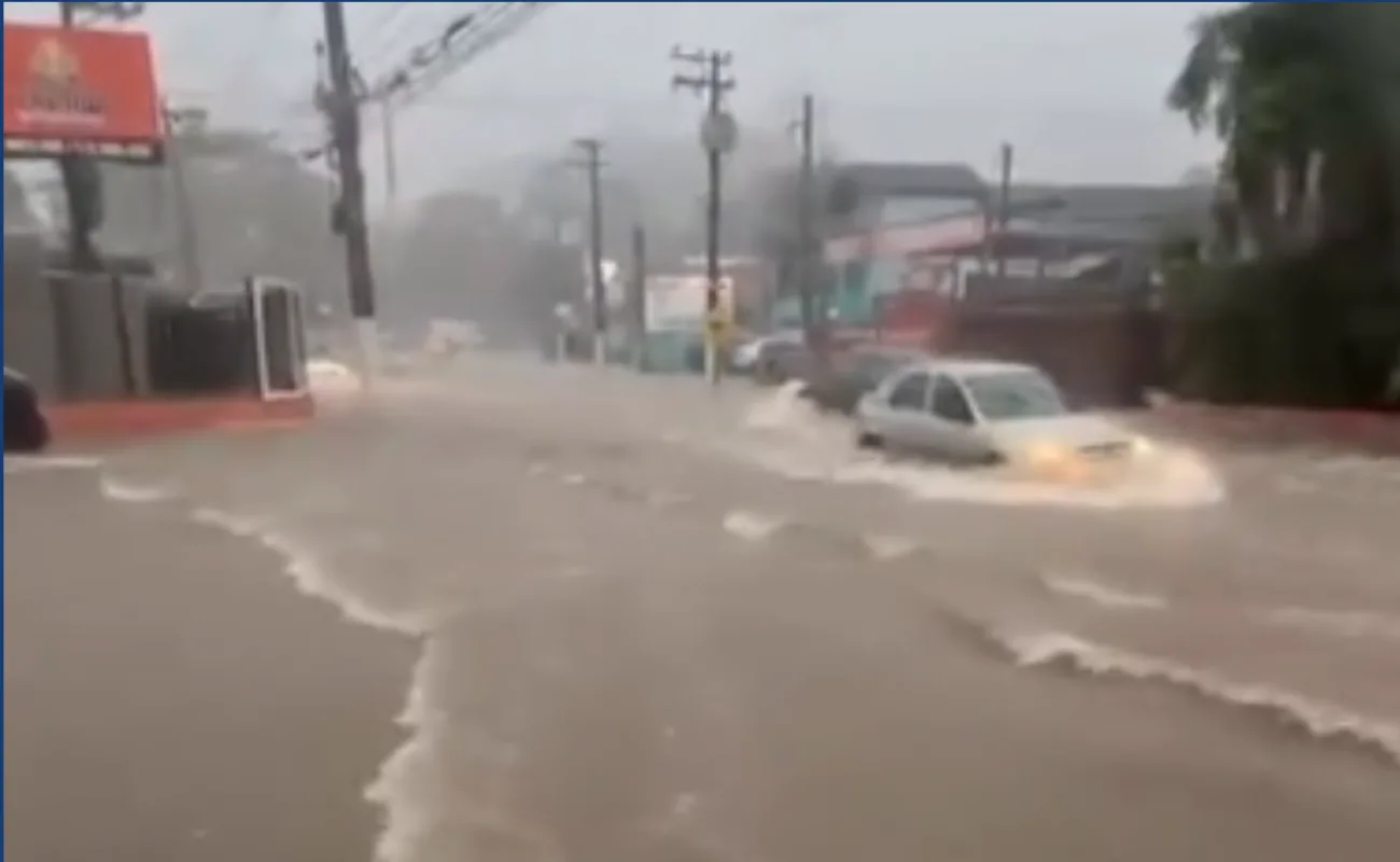 Forte chuva em São Sebastião