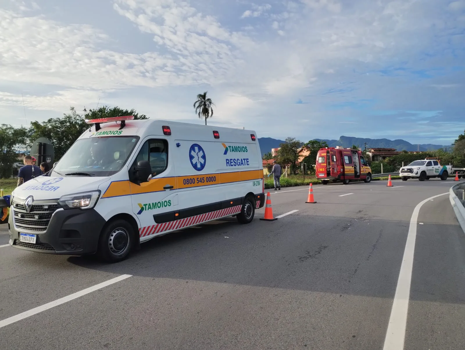 Motociclista sofre amputação em acidente grave no Contorno Sul de Caraguatatuba