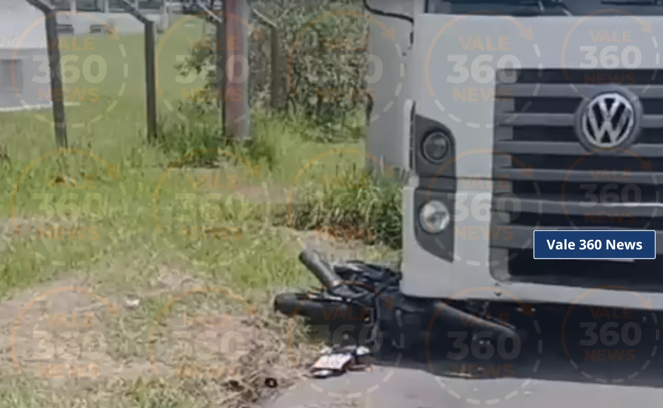 Acidente fatal em Taubaté: Motoboy morre após colisão com van no Distrito Industrial Piracangaguá 1 Motoboy morre após colisão com van