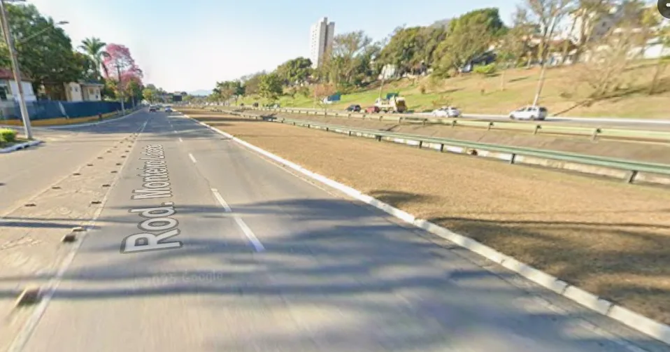 Acidente de moto no Fundo do Vale deixa uma pessoa morta e outra ferida em São José dos Campos