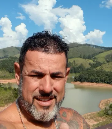 Motociclista que morreu em colisão frontal na Rodovia Oswaldo Cruz