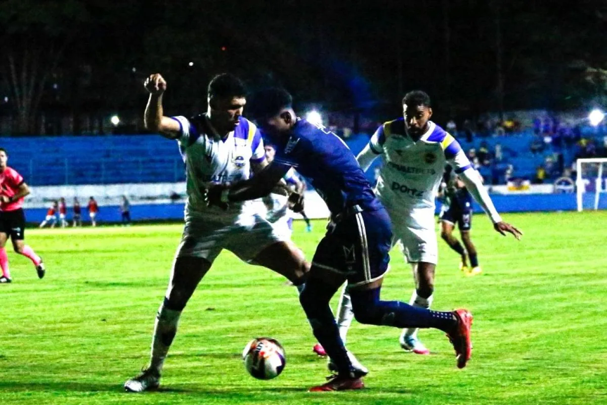 São José vence clássico contra o Taubaté