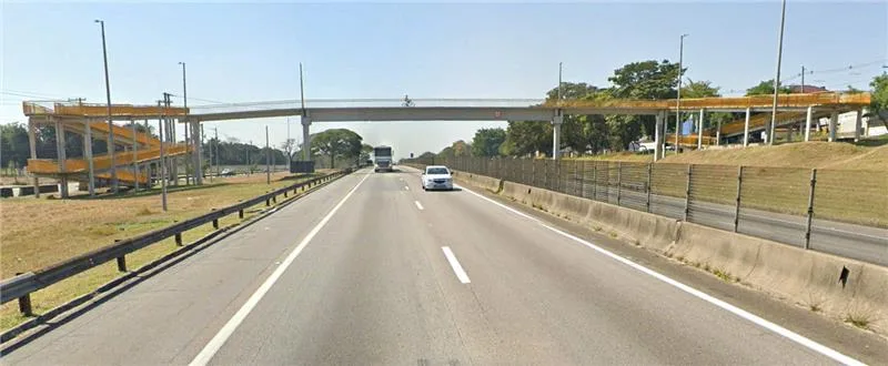 interdição total da pista expressa