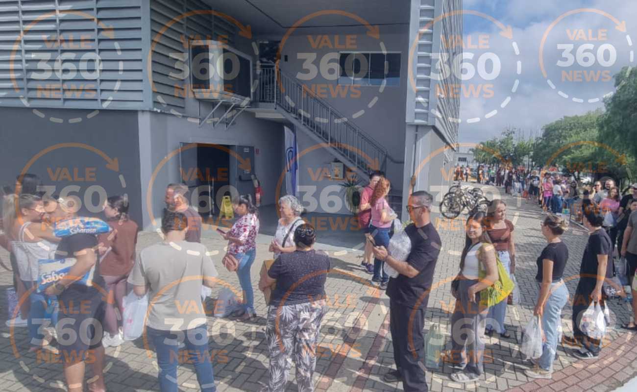 Distribuição de ingressos gratuita para Auto de Páscoa 2026 da Igreja da Cidade de São José dos Campos atrai multidão