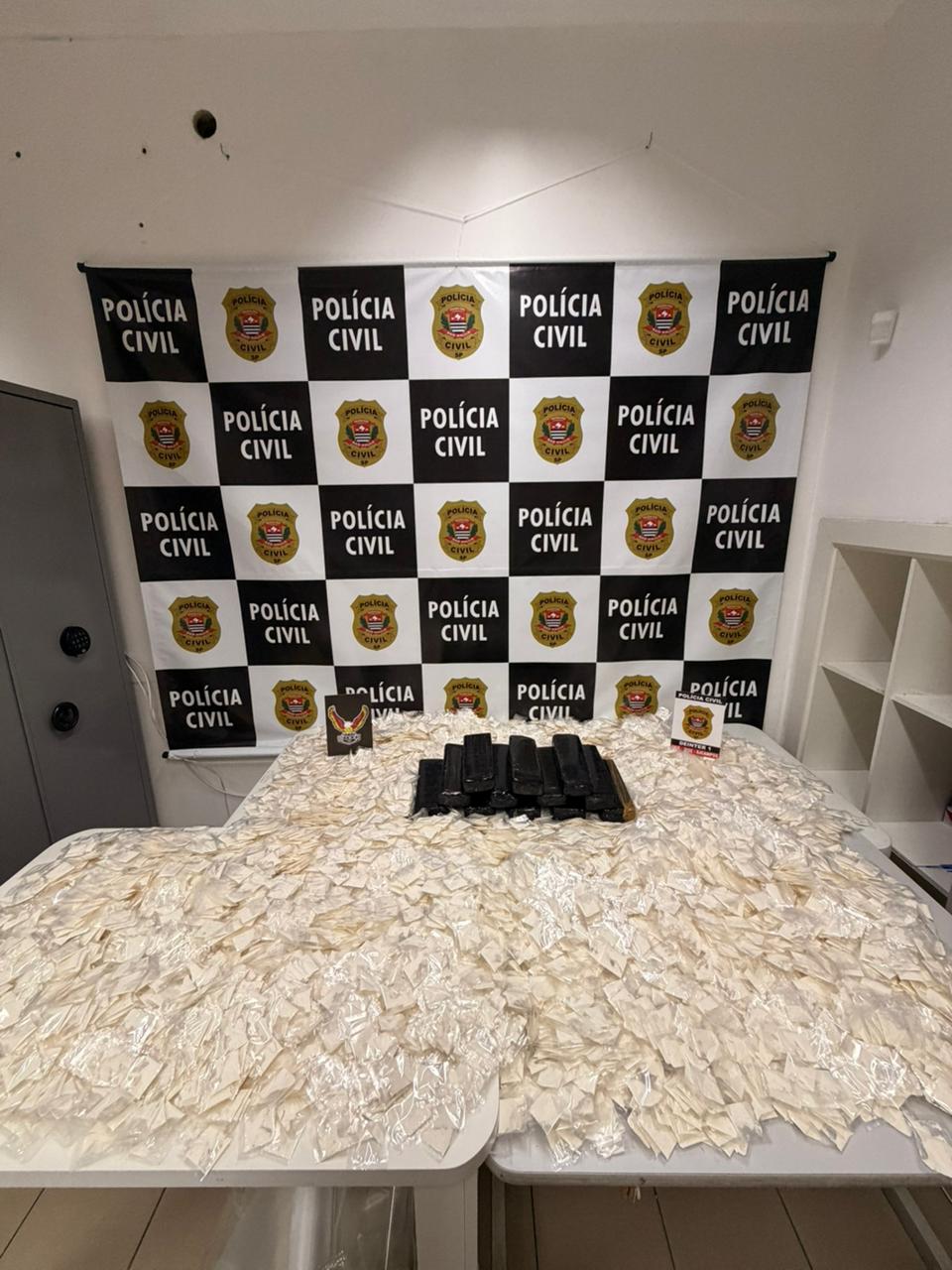 Polícia Civil de São José dos Campos prende dois traficantes e apreende 40 kg de drogas na Via Dutra