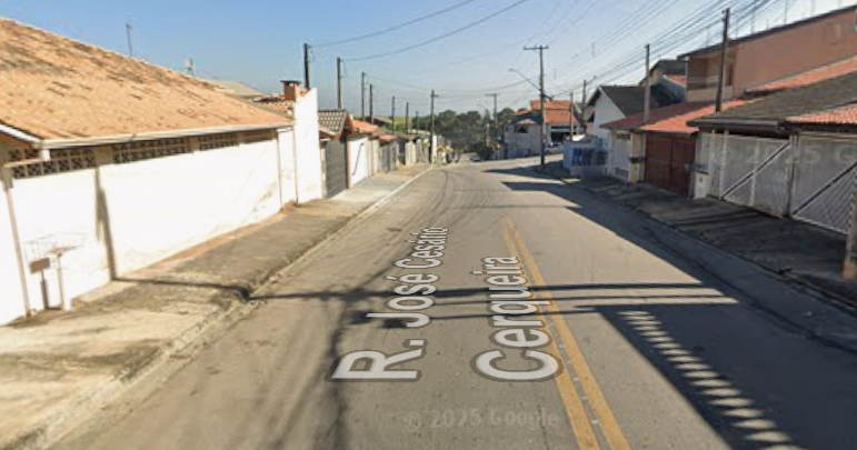 Disparo de arma de fogo contra casa assusta moradora em São José dos Campos