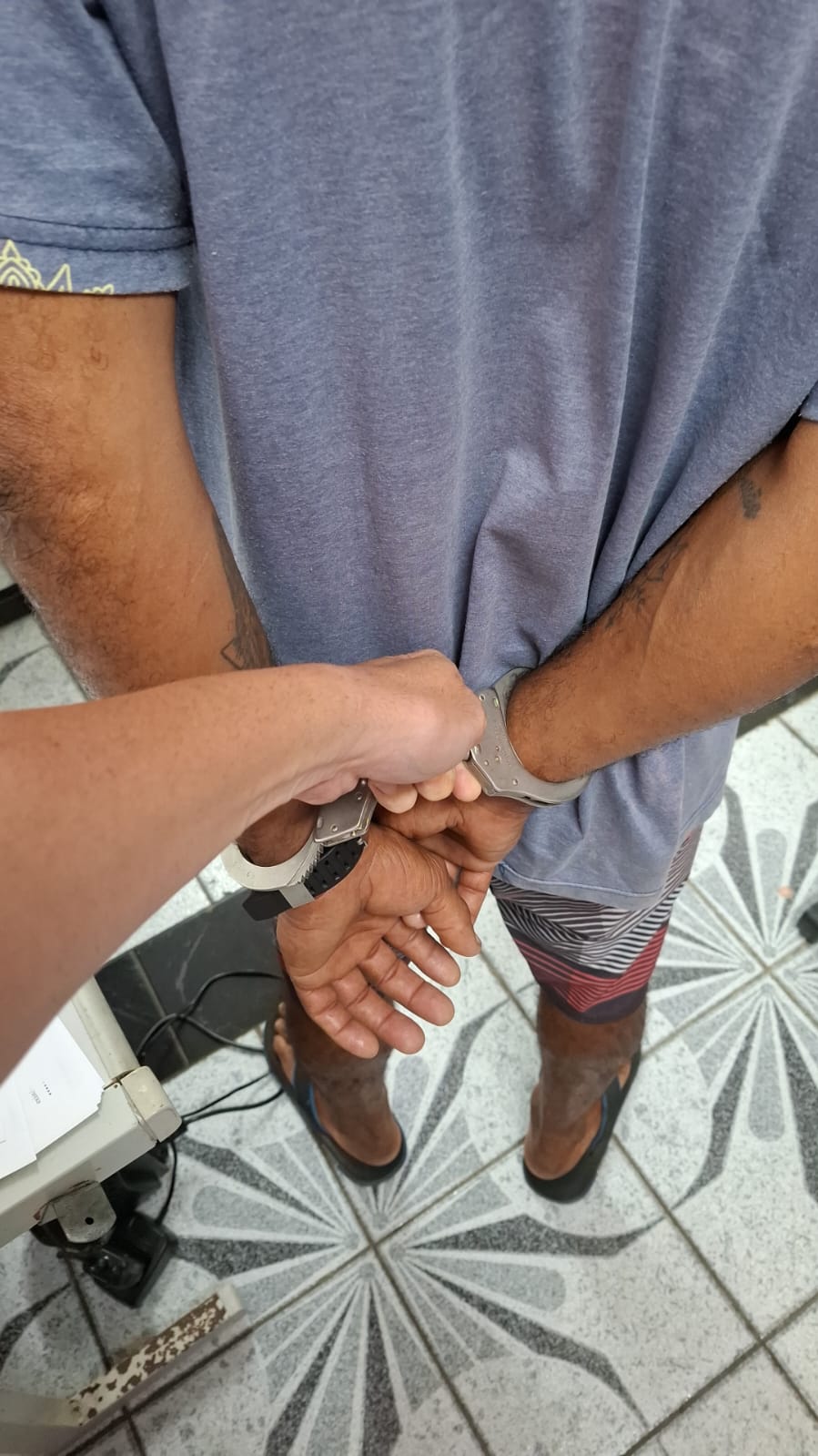 Homicídio na Avenida da Praia