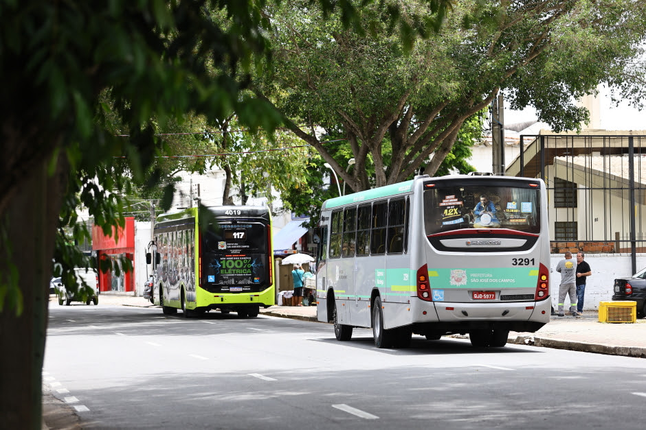 Ônibus 24 horas em São José dos Campos começam em 4 de maio; veja quais são as linhas