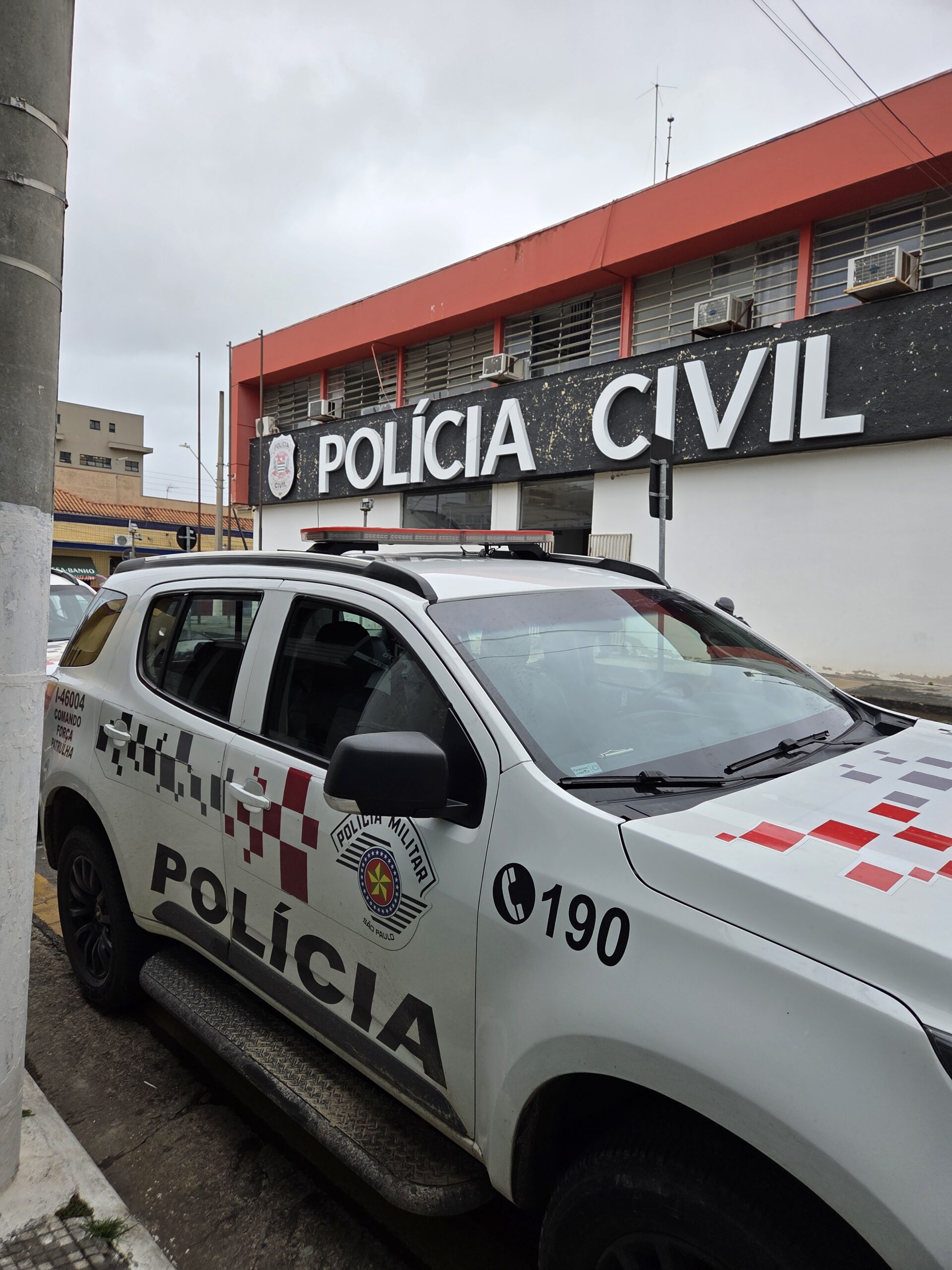 tiros perto de adega em Caçapava