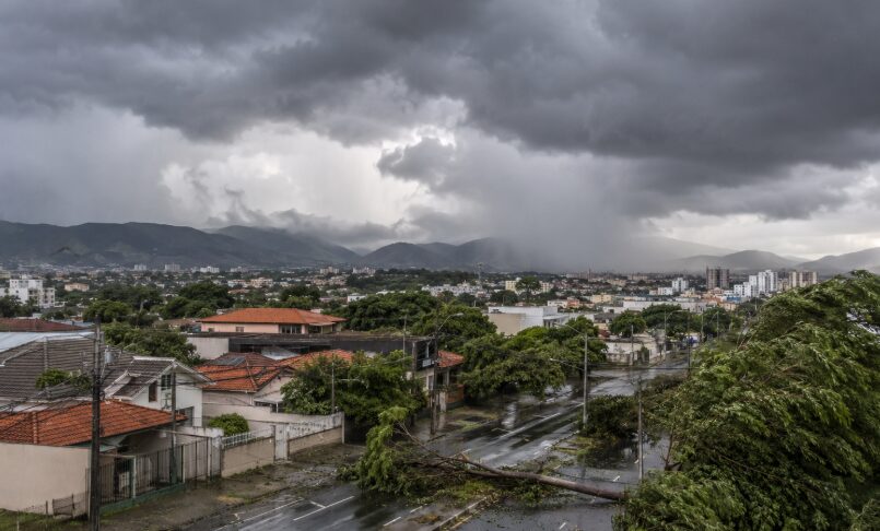 Chuva forte pode voltar ao Vale do Paraíba