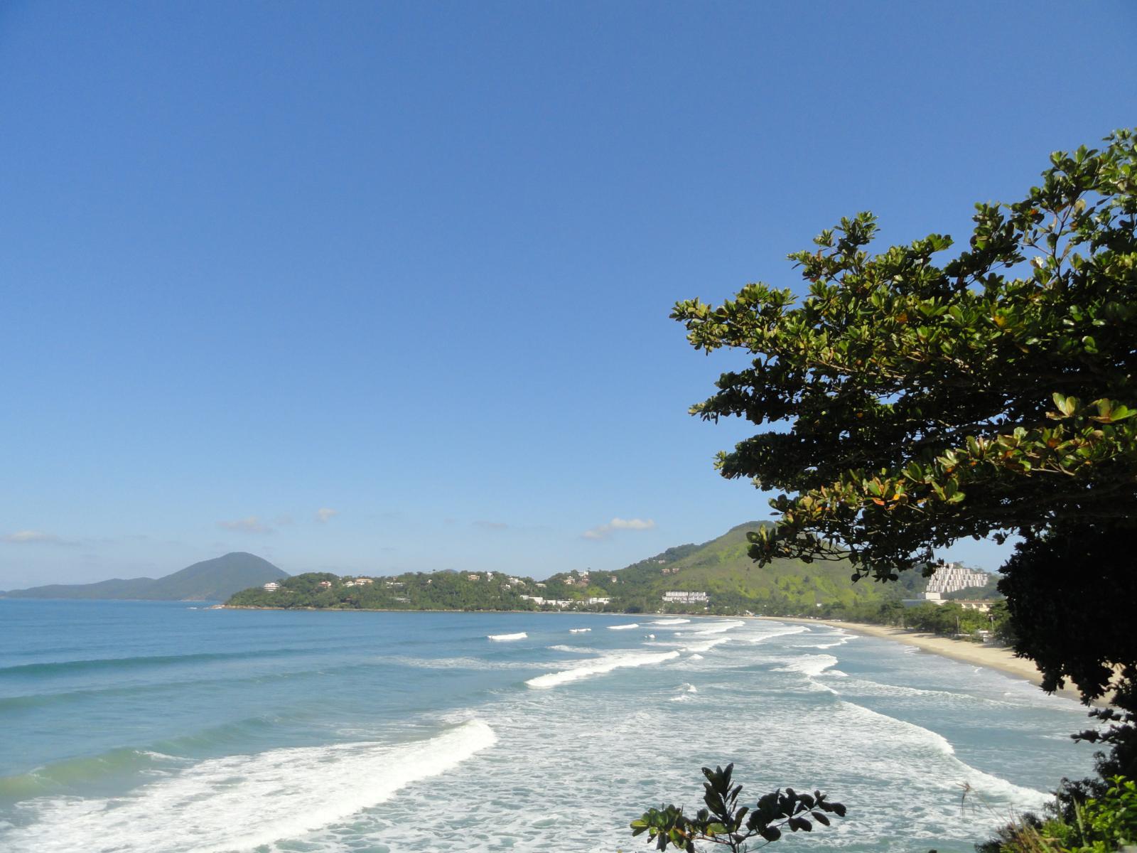 Corpo é encontrado na Praia das Toninhas em Ubatuba